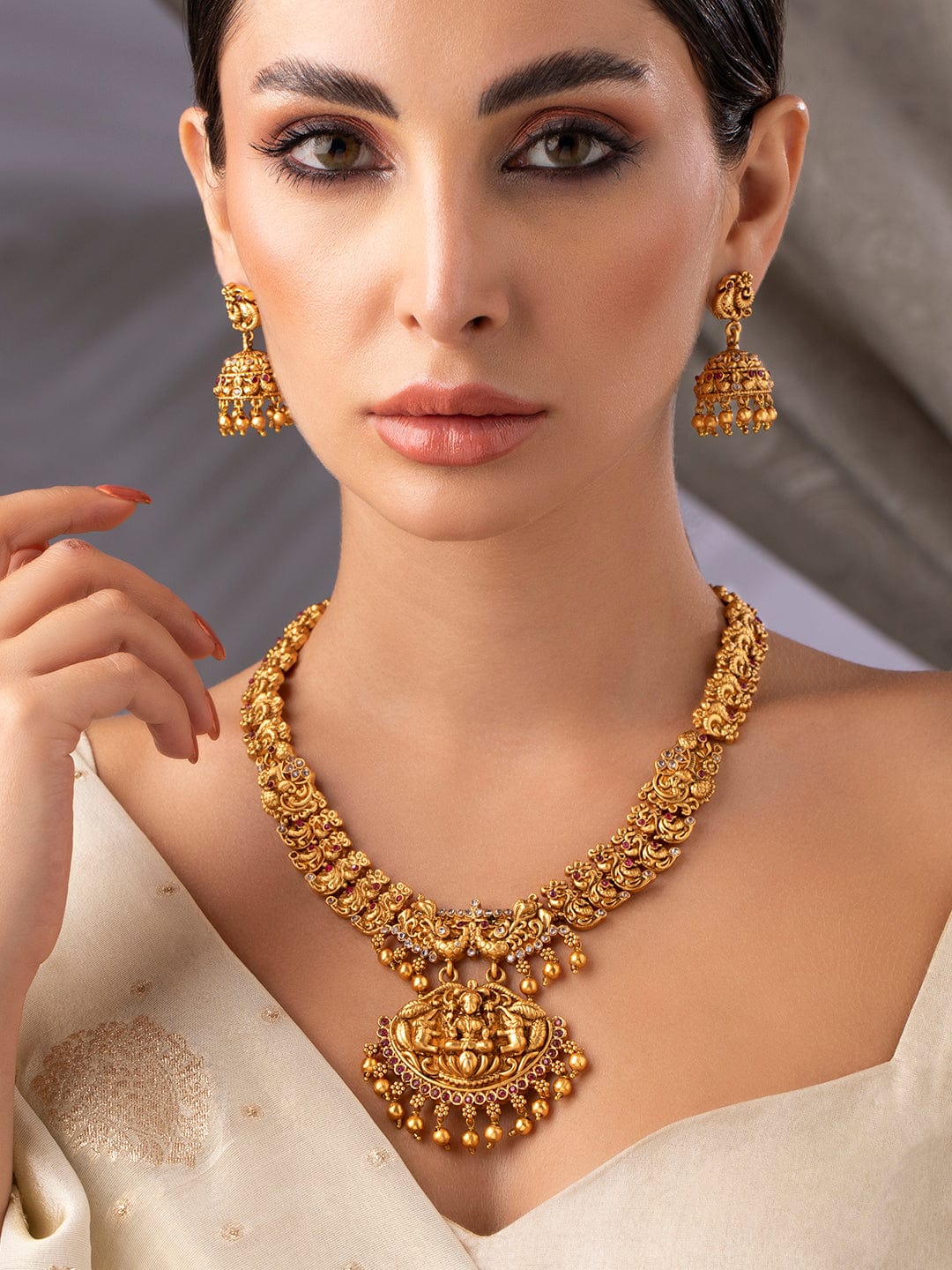 Gold Plated Godess Laxmi Pendant Necklace Set