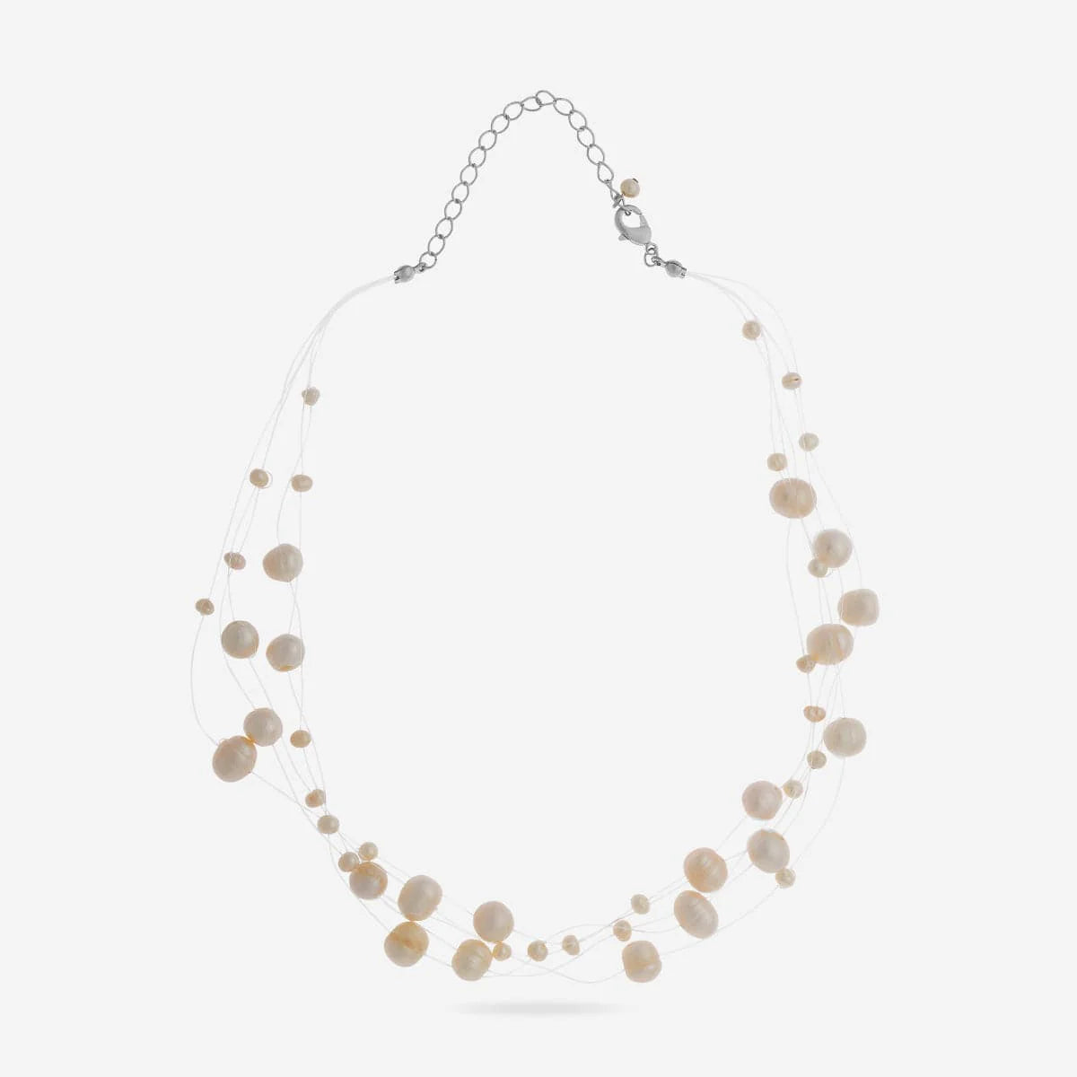 Trendy Pearl Necklace